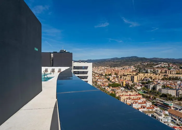 Skyline 4 Pool & Parking Free Hébergement de vacances Málaga