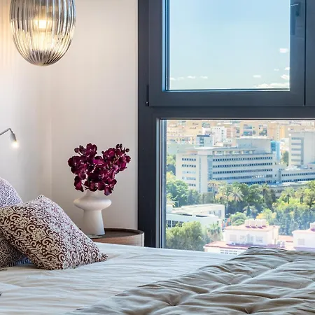 Сasa de vacaciones Skyline 4 Pool & Parking Free *